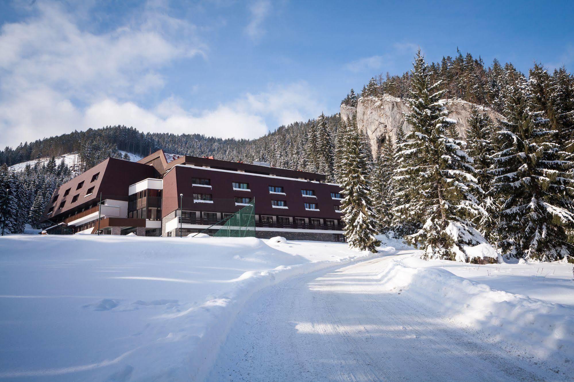 Wellness Hotel Repiska Demänovská Dolina Eksteriør bilde